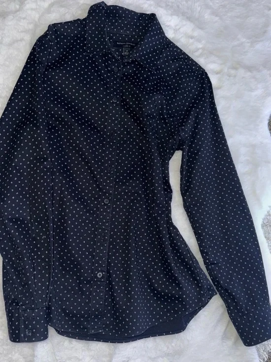 Banana Republic Navy Shirt with White Dot Motif - Picture 2 of 5